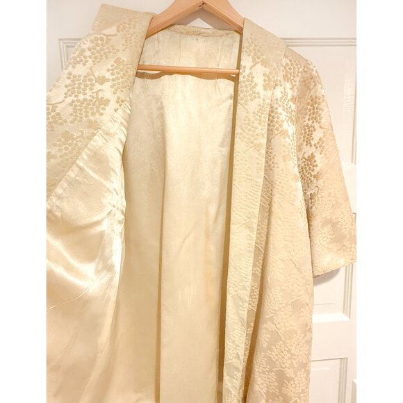 Vintage 1950's Light Yellow Handmade Brocade Grape Print Dress and Jacket Set - Picture 9 of 12